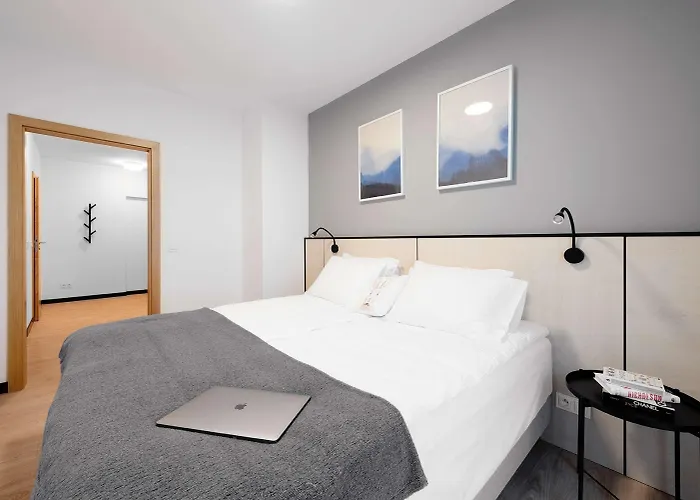 Tulip Residences Targowa 3*