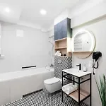 Tulip Residences Targowa