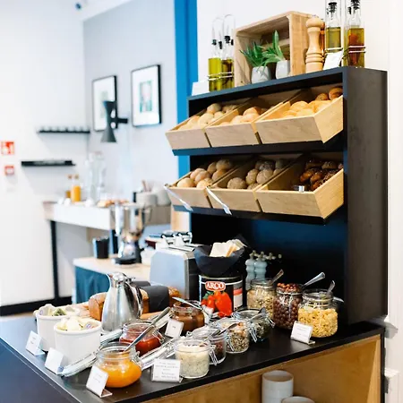 Tulip Residences Targowa Hotel 3*