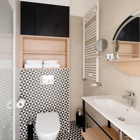 Tulip Residences Targowa 3*