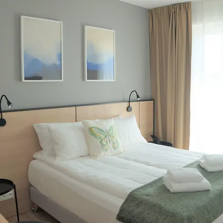 Hotel Tulip Hotels & Residences Warsaw Targowa 3*