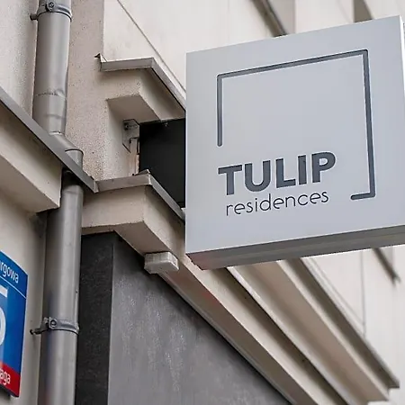 Tulip Residences Targowa מלון