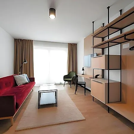 Tulip Residences Targowa ורשה