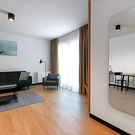 Tulip Residences Targowa 3*