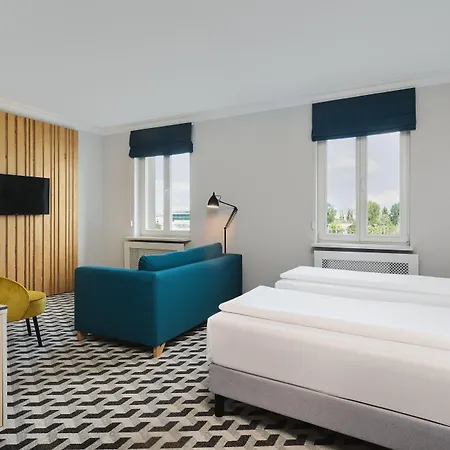 Tulip Residences Targowa 호텔 3*