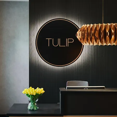Tulip Hotels & Residences Warsaw Targowa Готель 3*