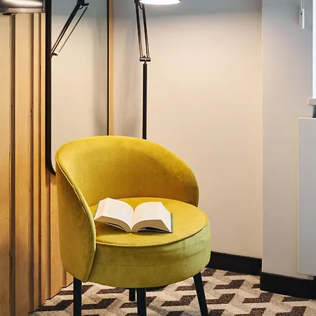Готель Tulip Hotels & Residences Warsaw Targowa