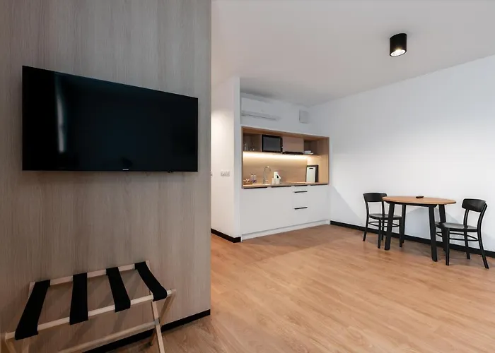 Tulip Residences Targowa Hotel