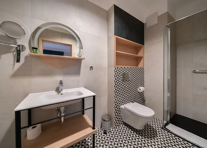 Tulip Residences Targowa Hotel