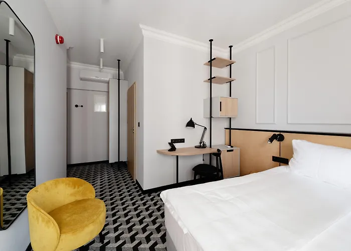 Tulip Residences Targowa 3*