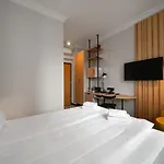 Tulip Residences Targowa 3* 바르샤바